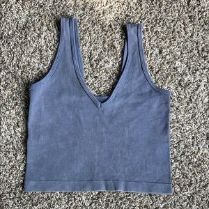 Chic Blue V-Neck Ribbed Crop Top